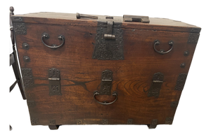 Antique Korean Money Chest Trunk 18th Century Whirlong Log Accents