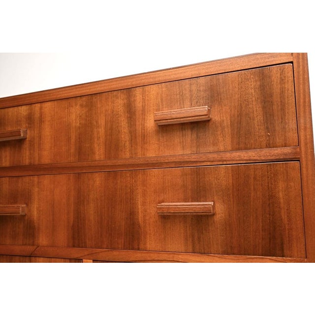 Art Deco Figured Walnut Chest of Drawers, 1930 For Sale - Image 10 of 11
