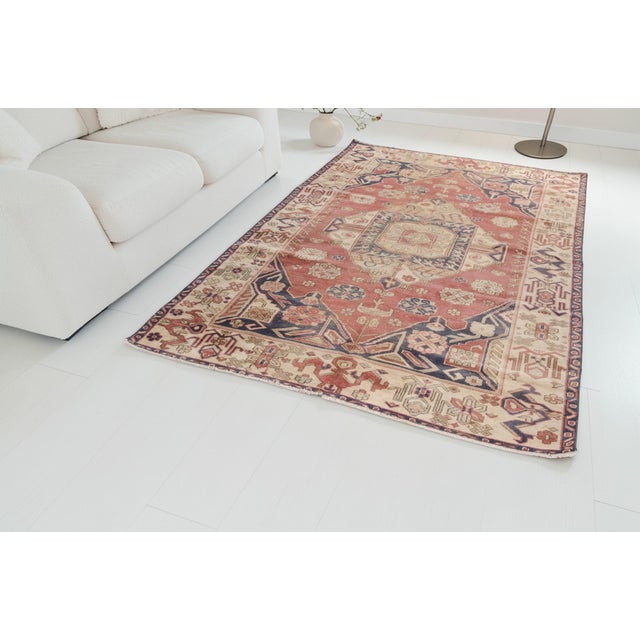 Turkish 1960s Muted Terracotta & Navy Medallion Turkish Rug For Sale - Image 3 of 10