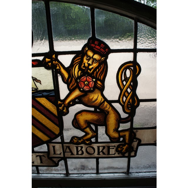 Set of 2 Antique Manchester English Stained Glass Palladian Windows Coat of Arms For Sale - Image 6 of 12