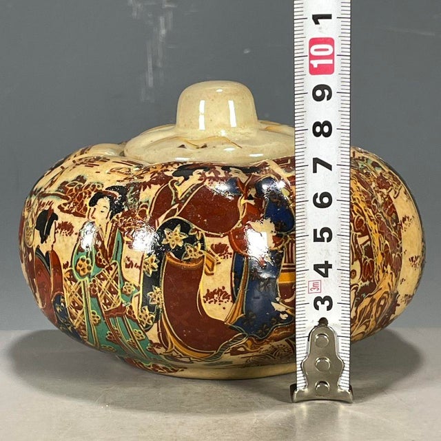 Brick Red Antique Japanese Satsuma Lidded Jar With Hand-Painted Figural Scenes For Sale - Image 8 of 9