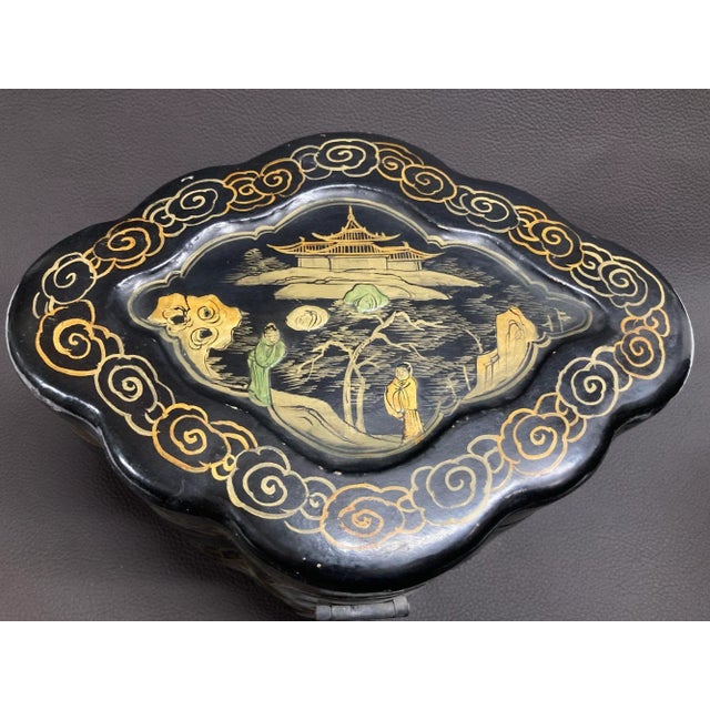 Antique Oriental Chinese Export Black Lacquered Gilt Painted Covered Box 1940s. Large Asian Chinese black lacquered tea...