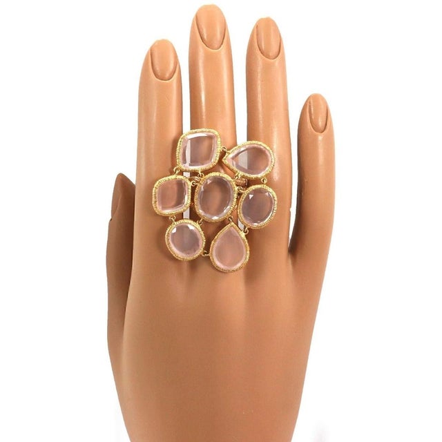 Contemporary Mid 20th Century Leader Line 18k Rose Gold Sliced Pink Quartz Fancy Flex Top Designer Ring Size 6 For Sale - Image 3 of 7