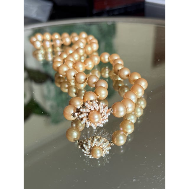 Vintage Peach Champagne Pearl Necklace With Sunburst Jeweled Clasp For Sale - Image 14 of 14