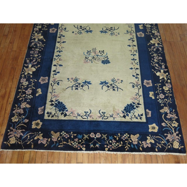 Early 20th Century Early 20th Century Zabihi Collection Cream and Blue Chinese Rug - 6'2" x 9' For Sale - Image 5 of 5