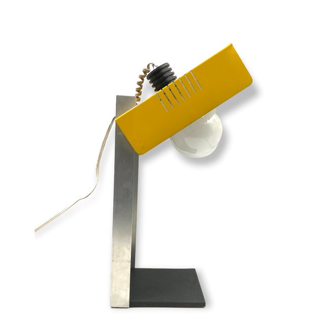 Space Age Yellow Cubic Table Lamp, Italy, 1970s For Sale - Image 3 of 18