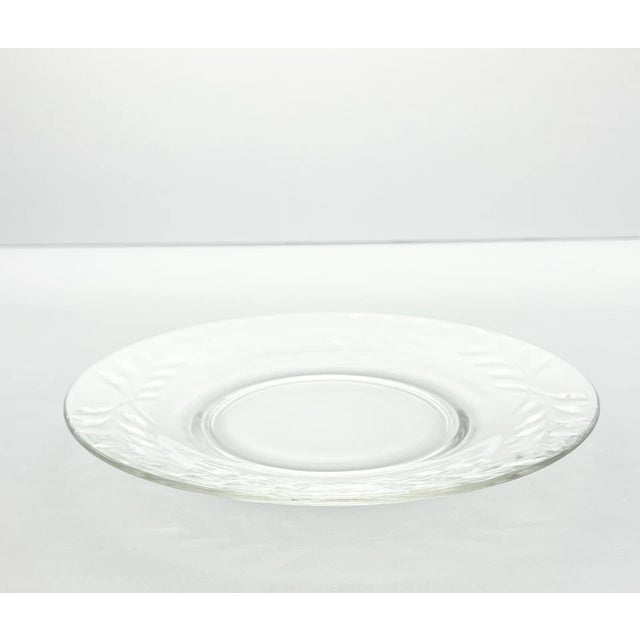 1940s 1940s Vintage Mid-Century Modern Etched Glass Salad or Luncheon Plates Laurel Leaves - Set of 10 For Sale - Image 5 of 6
