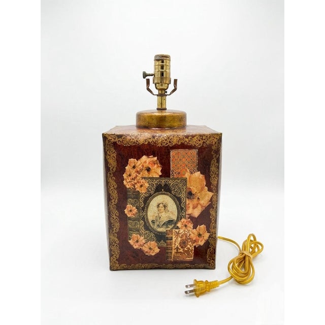 Chinoiserie Vintage Chinoiserie English Tole Tea Caddy Lamp For Sale - Image 3 of 10