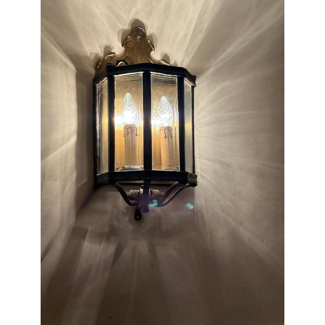 Louis XV Bronze Brass Wall Lanterns in Faceted Glass, Germany, 1970s, Set of 2 For Sale - Image 6 of 18