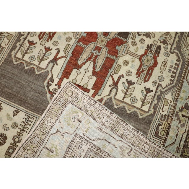 Persian Bakhtiari Gray Rug Rug For Sale In New York - Image 6 of 6