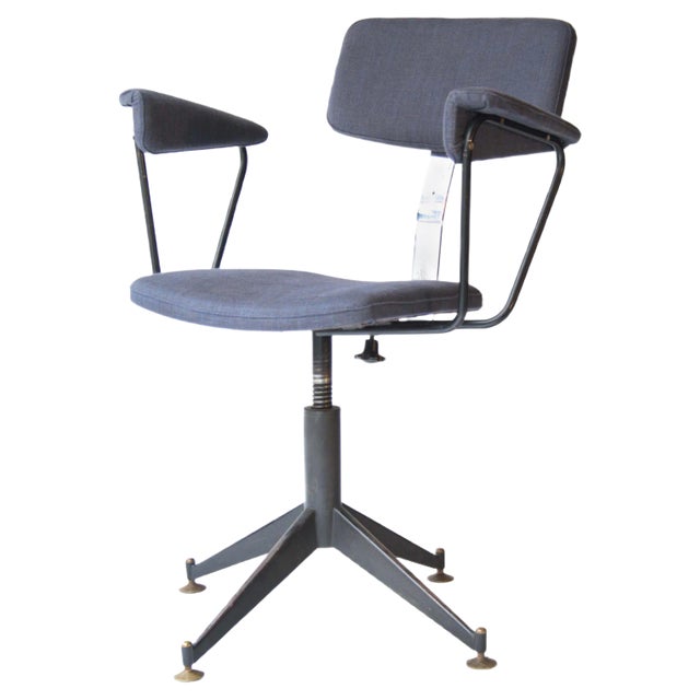 Mid-Century Modern German Grey-Black Metal & Brass Rotating Armchair, 1930 For Sale