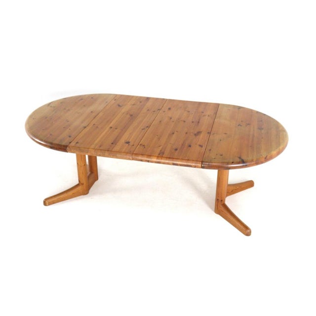 Robust, timeless, pure craftsmanship, natural and warm these are the terms that best describe the furniture designed and...