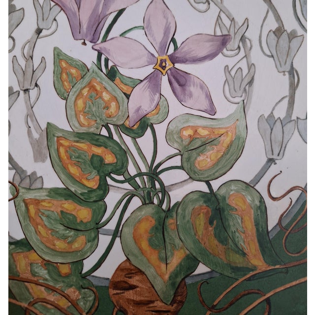 Antique Hand-Painted Art Nouveau Decorative Plate, 1901, in Very Good conditions. Designed 1890 to 1919