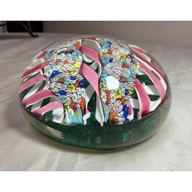 Vintage Hand Blown Italian Murano Art Studio Glass Millefiori Paperweight Ribbon For Sale - Image 4 of 13
