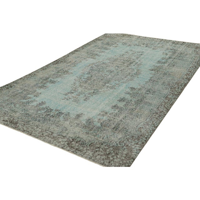 Rug & Kilim Vintage Zeki Müren Rug in Blue and Green With Floral Medallion | Rug & Kilim For Sale - Image 4 of 7