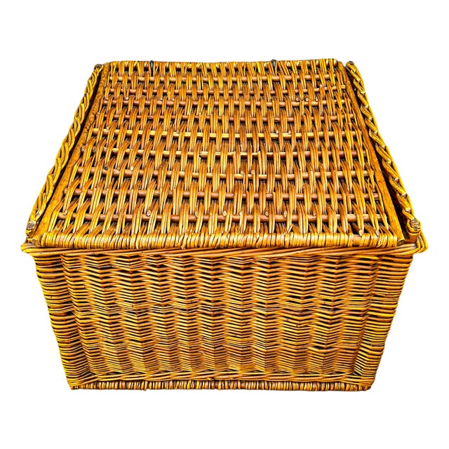 Large Wicker Log Basket with Lid and Handles, 1960s For Sale