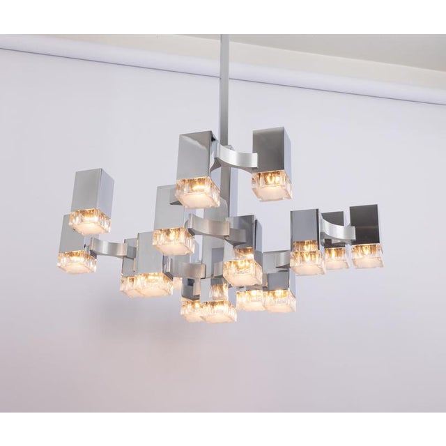 Large Cubic Chrome and Acrylic Glass 17-Light Chandelier by Gaetano Sciolari, Italy, 1960s For Sale - Image 10 of 18