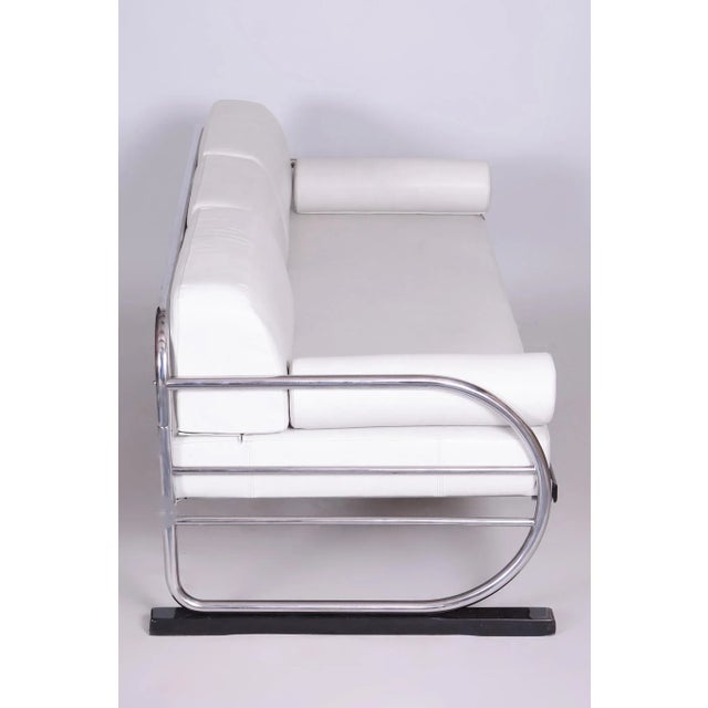 Bauhaus Sofa in Leather & Tubular Chrome attributed to Robert Slezák, Czech, 1930s For Sale - Image 4 of 10
