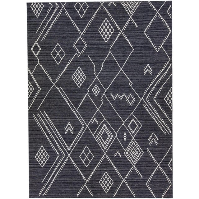 Textile Early 21st Century Modern Kilim Grey Flatweave Wool Rug With Geometric Motif by Apaadana For Sale - Image 7 of 7