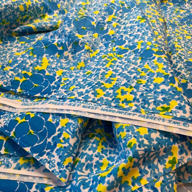 Art Deco Vintage Lilly Pulitzer Delish by Susie Zuzek Key West Hand Print Fabrics Inc Fabric Floral- About 6 Yards For Sale - Image 3 of 6