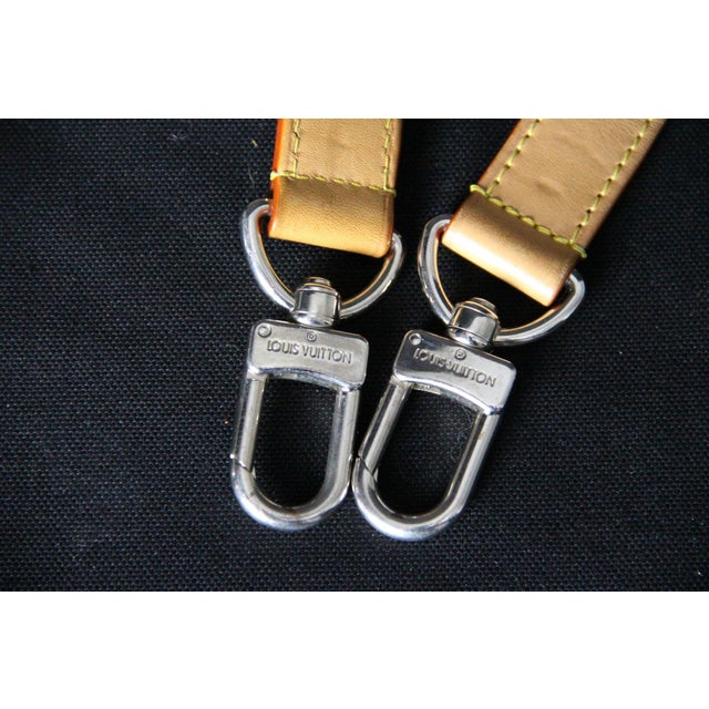 Small Louis Vuitton Silver Mirror Bag by Virgil Abloh, Limited Edition from 2021 For Sale - Image 12 of 15