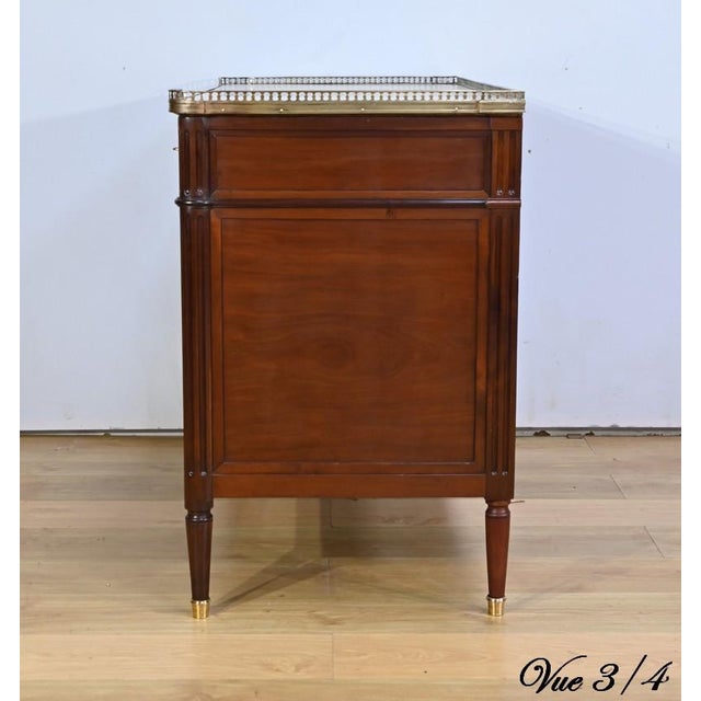 Louis XVI Mahogany Commode For Sale - Image 18 of 18
