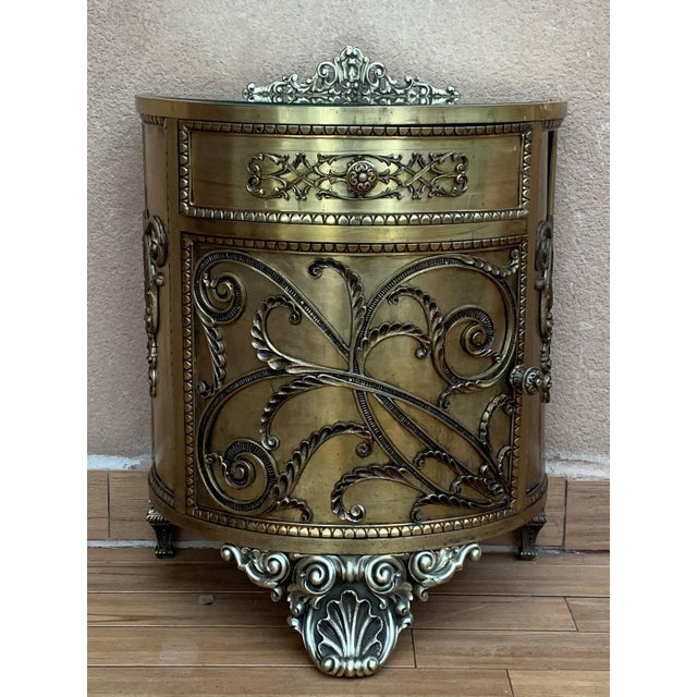 Antique Louis XVI Style Pair of Bronze / Brass Vitrine Cabinets or Nightstands For Sale - Image 16 of 18