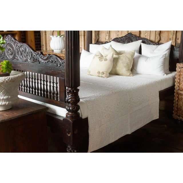 Daisy Applique Coverlet For Sale In Los Angeles - Image 6 of 7