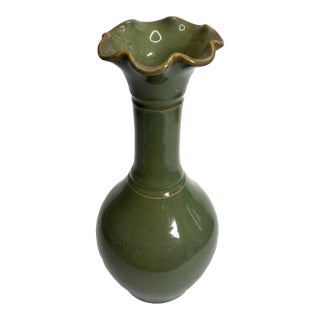 Matthew Nance Seagrove Nc Studio Pottery Green Ruffled Rim Vase For Sale