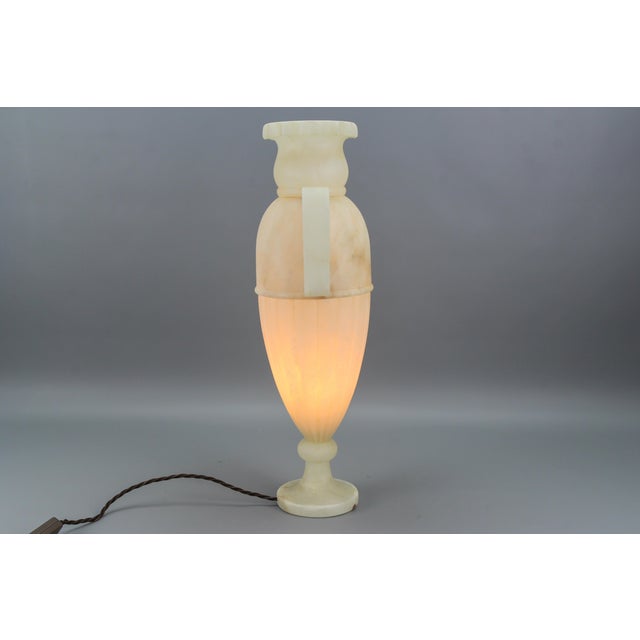 Neoclassical Style Alabaster Amphora-Shaped Table Lamp, 1930s For Sale - Image 6 of 18