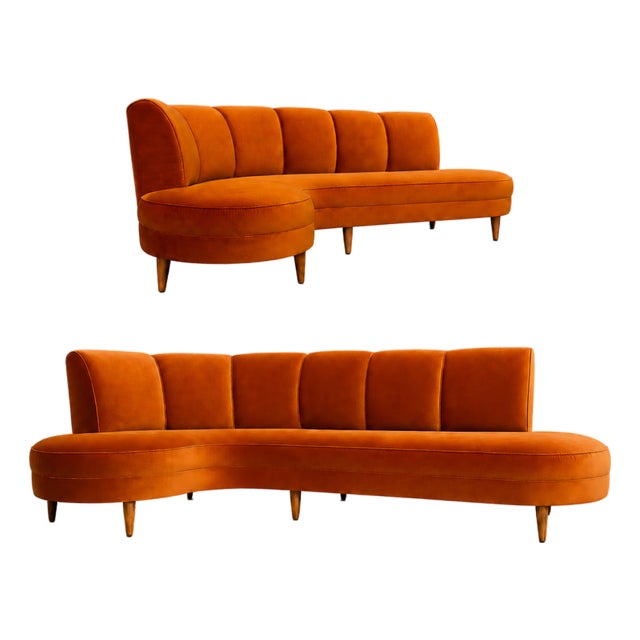 Brazilian Modern Sculptural Curved Sofa in Burnt Sienna Mohair Velvet, Brazil, 1950s For Sale