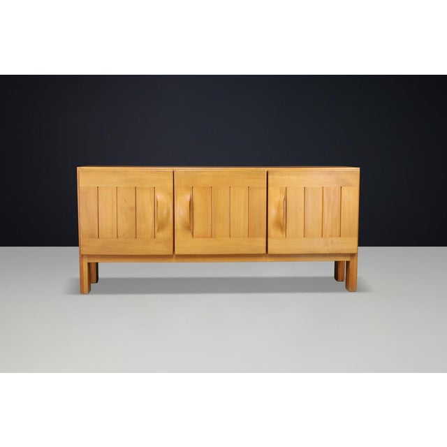 Sculptural Elm Sideboard from Maison Regain, France, 1960s For Sale - Image 6 of 18