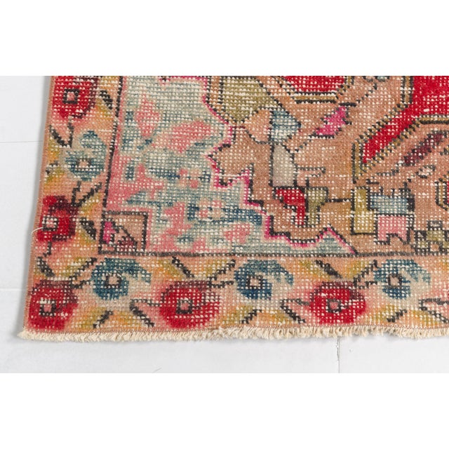 1960s 1960s Hand-Knotted Traditional Anatolian Rug For Sale - Image 5 of 9