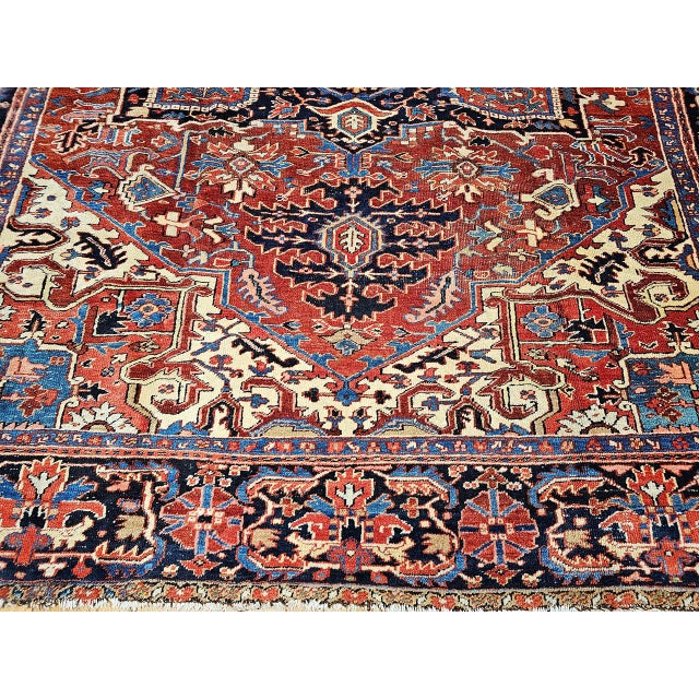 Vintage Persian Heriz Serapi Rug, Hand-Knotted Wool, Geometric Medallion Pattern, Red & Ivory, 10x12 For Sale - Image 9 of 14