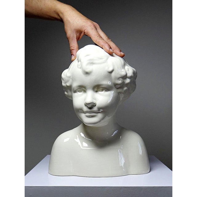 1920s Large Art Deco Faience Bust from Sarreguemines, 20th Century For Sale - Image 5 of 17