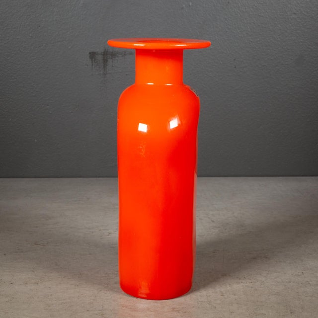 Mid-Century Modern Kaj Franck for Nuutajarvi Notsjo Nuclear Orange Vase, Finland c.1950 For Sale - Image 3 of 6