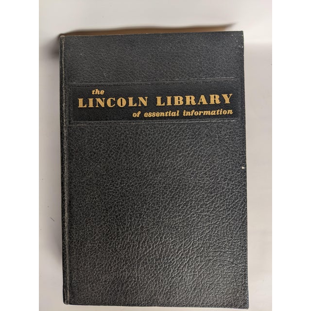 Antique & Vintage Americana Library – 5 Green, Black, Tan & Burgundy Books, 1900–1955 For Sale In New York - Image 6 of 18