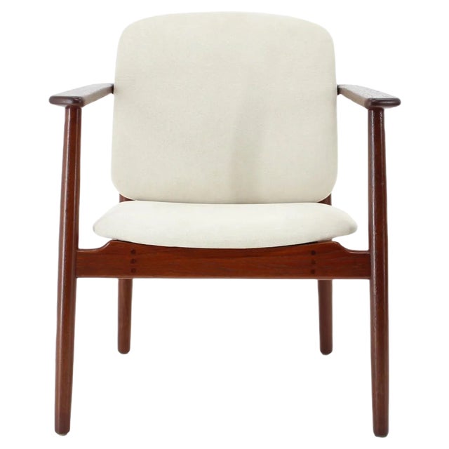Model 165 Teak Armchair by Børge Mogensen for Søborg Furniture, 1960s For Sale