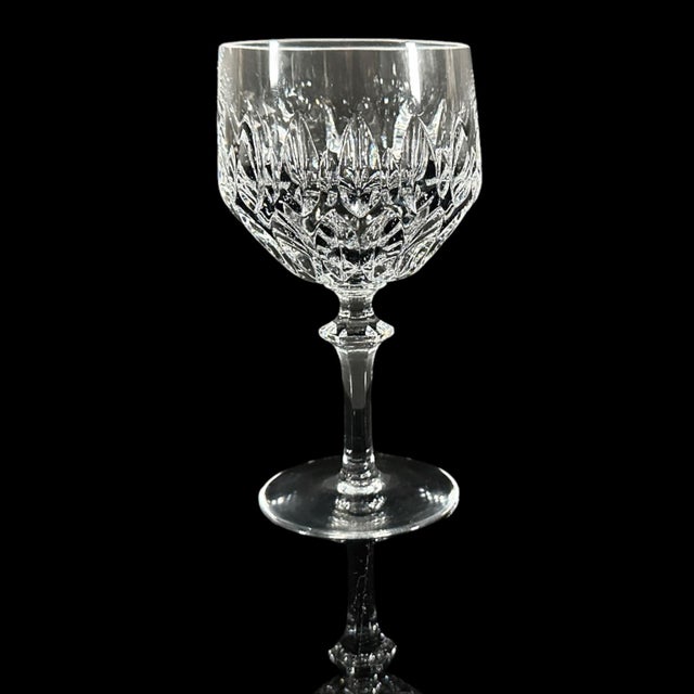 A set of 4 discontinued Nachtmann Patrizia 6" Blown Glass Water Goblet. Made in Germany between 1973-1998. Unsigned. Each...