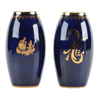 Early 20th Century Pair of Gilt and Cobalt Limoges Vases For Sale