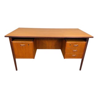 Danish Modern Arne Vodder Style Teak Writing or Executive Desk 1960s For Sale