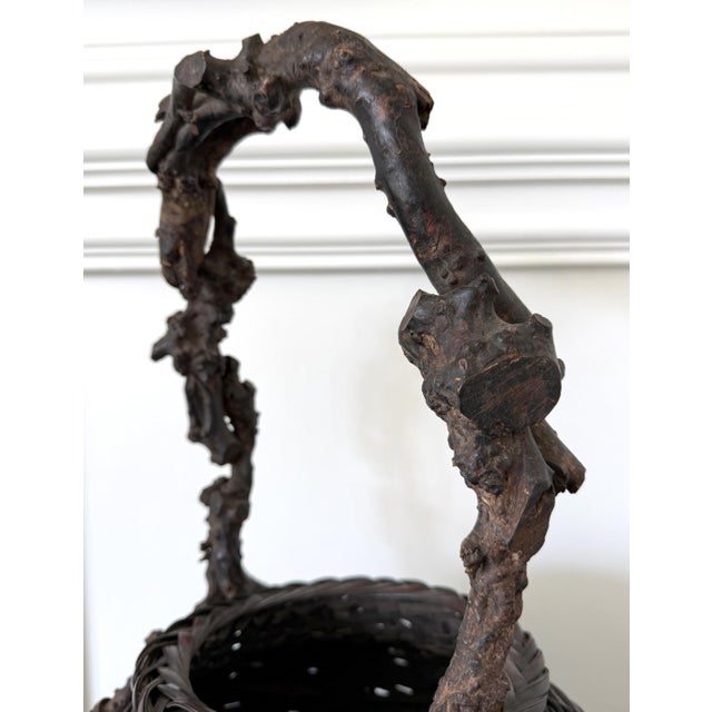 Large Antique Japanese Smoke Bamboo Basket Wisteria Root Handle Meiji Period For Sale In Atlanta - Image 6 of 16