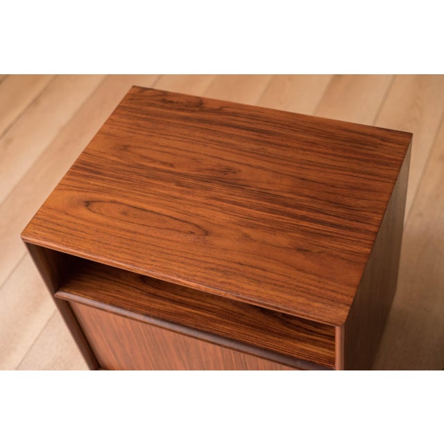 1970s Vintage Pair of Rosewood Danish Modern Bedside Table Nightstands For Sale - Image 5 of 18