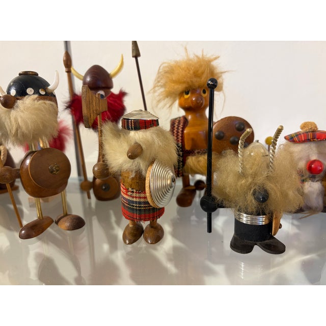 Vintage Viking Miniatures, 1960s, Set of 17 For Sale - Image 17 of 18