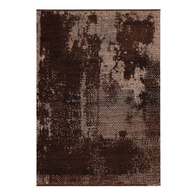 Nazmiyal Collection Textured Brown Modern Transitional Area Rug For Sale