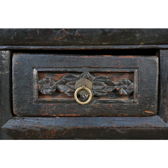 Early 20th Century Antique Chinese Lacquered Kang Coffee Altar Table Console Bench Seat 36" For Sale - Image 5 of 18