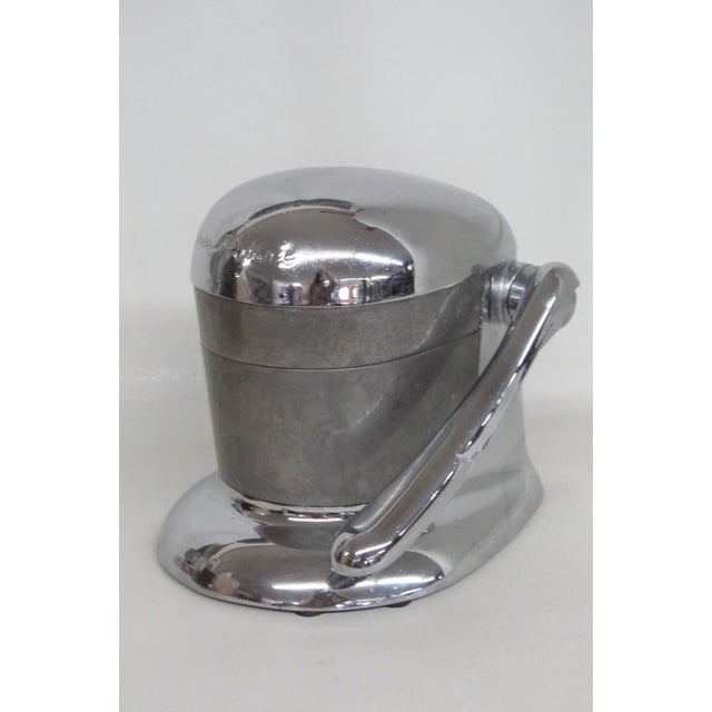 1940s Rival Tilt Top Juice O Mat Hand Press Juicer Deco Chrome Industrial Style 4502b For Sale - Image 5 of 18