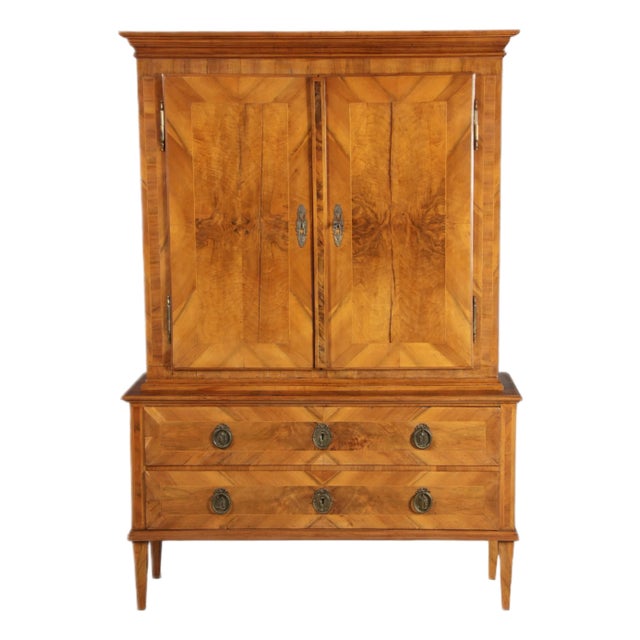 Antique Baroque Cabinet inn Walnut, 1780 For Sale