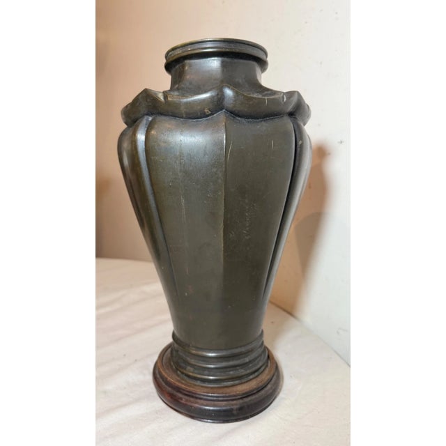 Bronze Antique 19th Century Thick Japanese Asian Stylized Lotus Bronze Vase Statue For Sale - Image 8 of 11