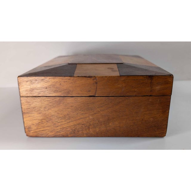 Brown 19th Century English or European Two-Tone Mahogany Satinwood Veneered Box For Sale - Image 8 of 17